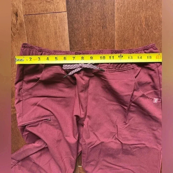 NWT Jaanuu Women's Size Medium Wine 5 Pocket Skinny Scrub Jogger Pants - Picture 9 of 12
